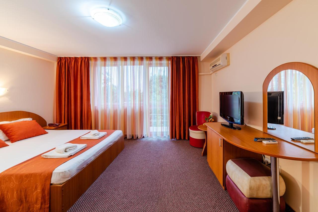 Giulia Hotel 3*